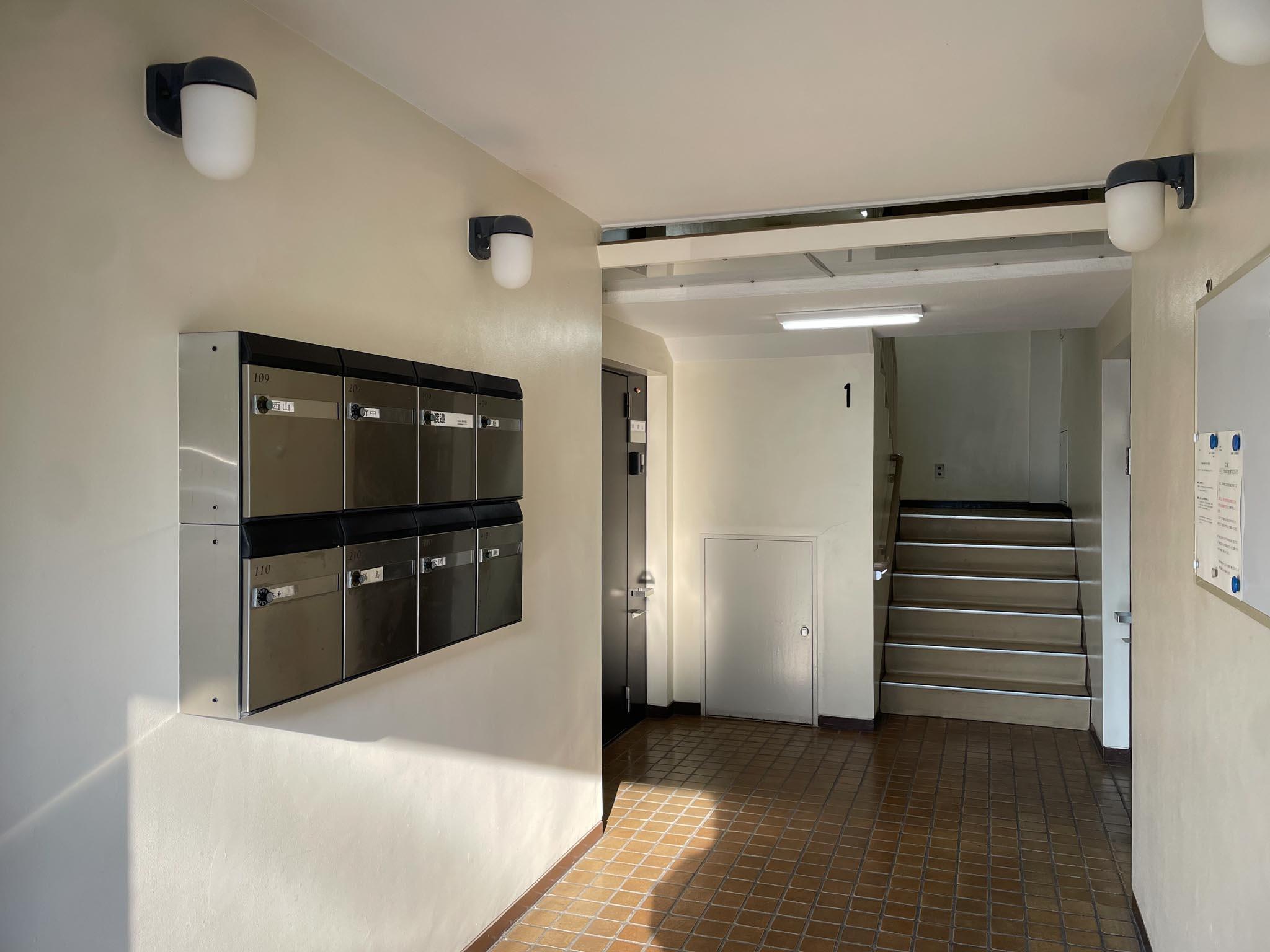 三鷹市井口の賃貸物件/エントランス