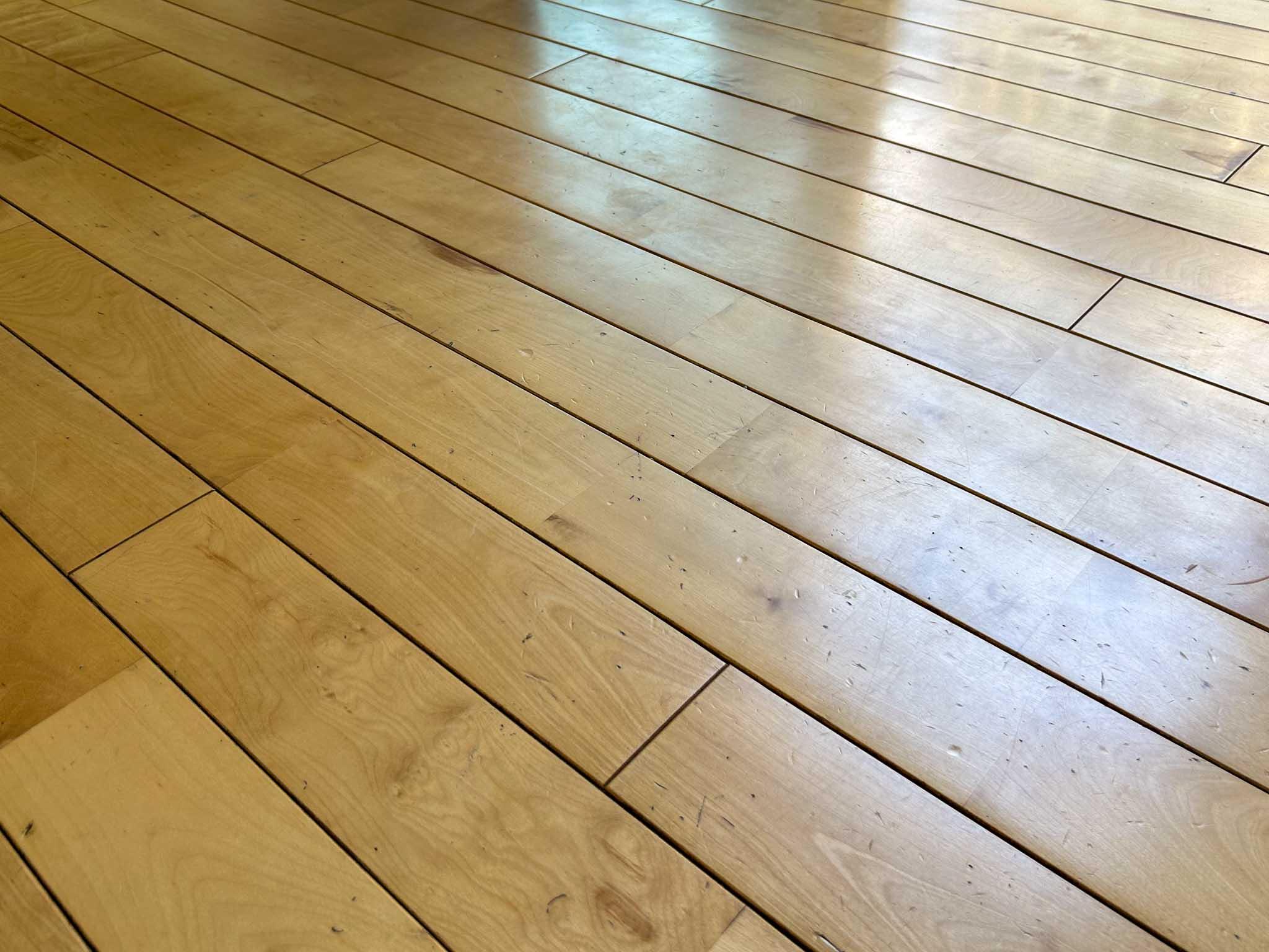 杉並区善福寺の賃貸物件/1階：無垢フローリングの質感