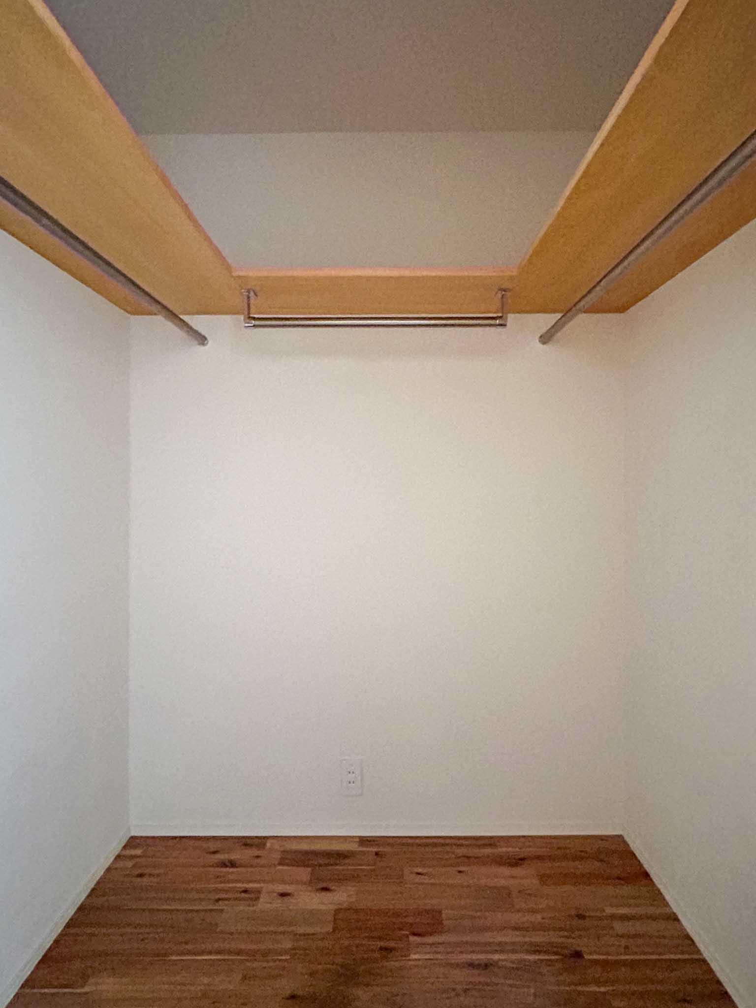 杉並区善福寺の賃貸物件/2階：ウォークインクローゼット