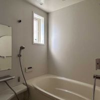 杉並区善福寺の賃貸物件/1階：浴室。追いだき機能付き