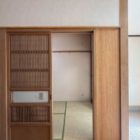 台東区鳥越の賃貸物件/建具の先に和室が続く