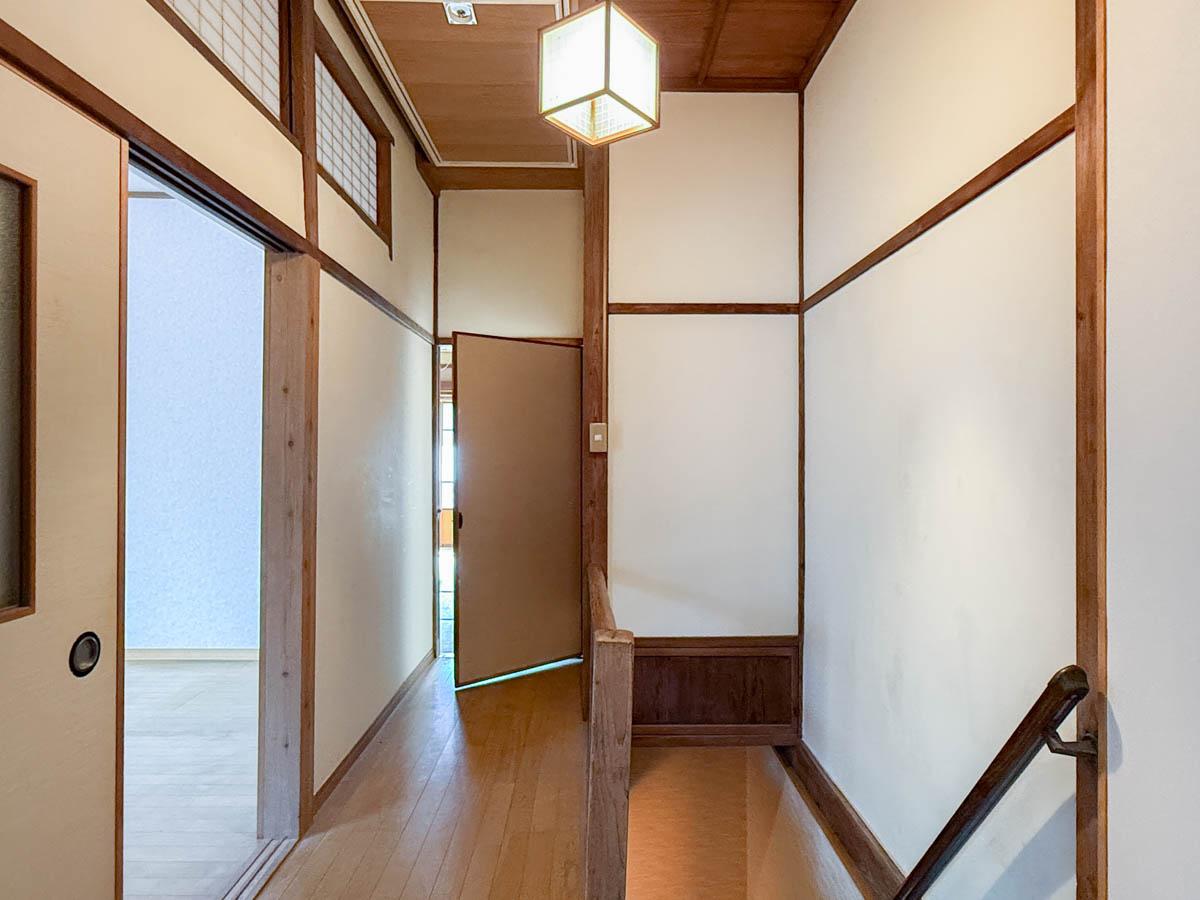 台東区鳥越の賃貸物件/階段