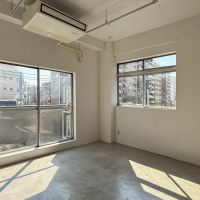 墨田区業平の賃貸物件/3階はフロアにバルコニー付き