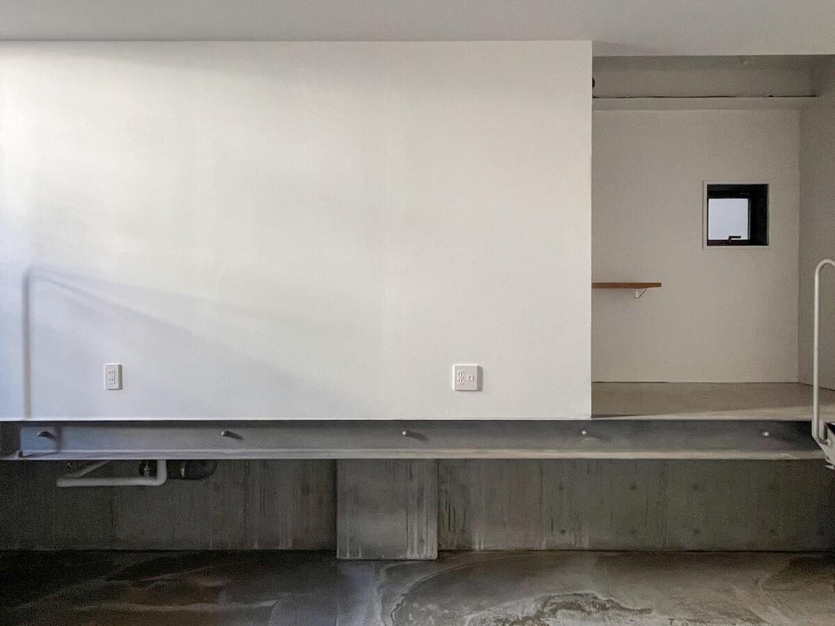 世田谷区大原の賃貸物件/高い天井高なので、壁も広く使える