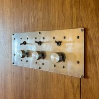 世田谷区池尻の売買物件/トグルスイッチのプレート