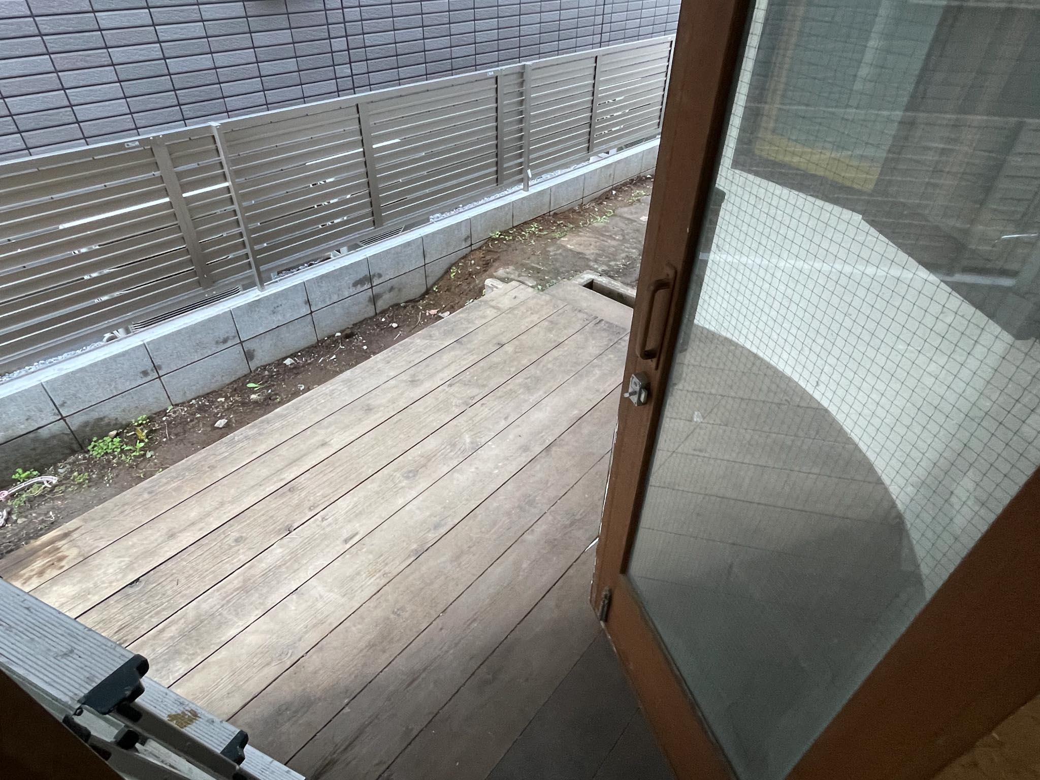 世田谷区桜上水の賃貸物件/テラス。ほっとひと息、外の空気を吸いに