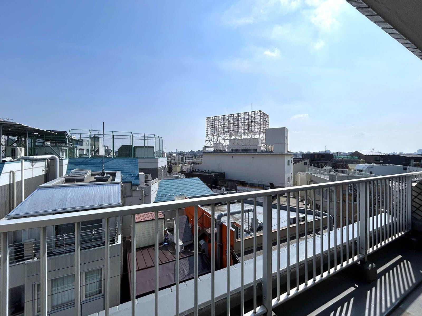 中野区野方の賃貸物件/周囲は遮るものがなく、日当たりも見晴らしもばっちり