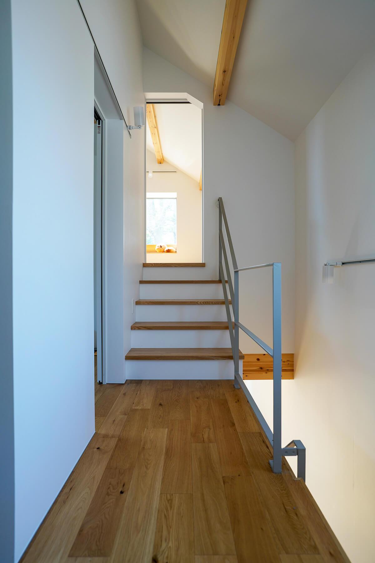 杉並区善福寺の賃貸物件/2階の廊下