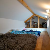 杉並区善福寺の賃貸物件/約7.6畳のロフト。オーナーさんは寝室として使用しています