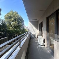 港区白金の賃貸物件/バルコニーがゆったりしていて、人目がないのがうれしいです