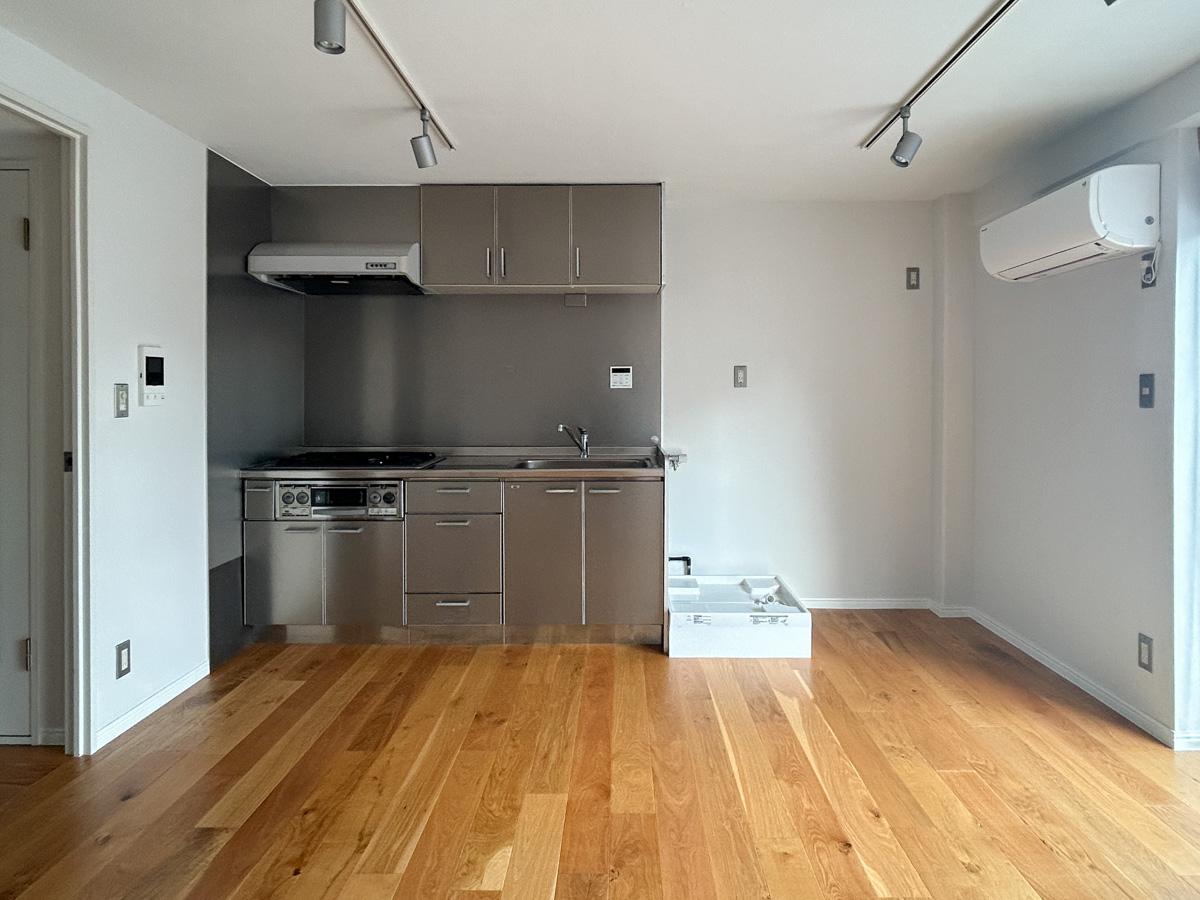 渋谷区神宮前の賃貸物件/リビング別角度から