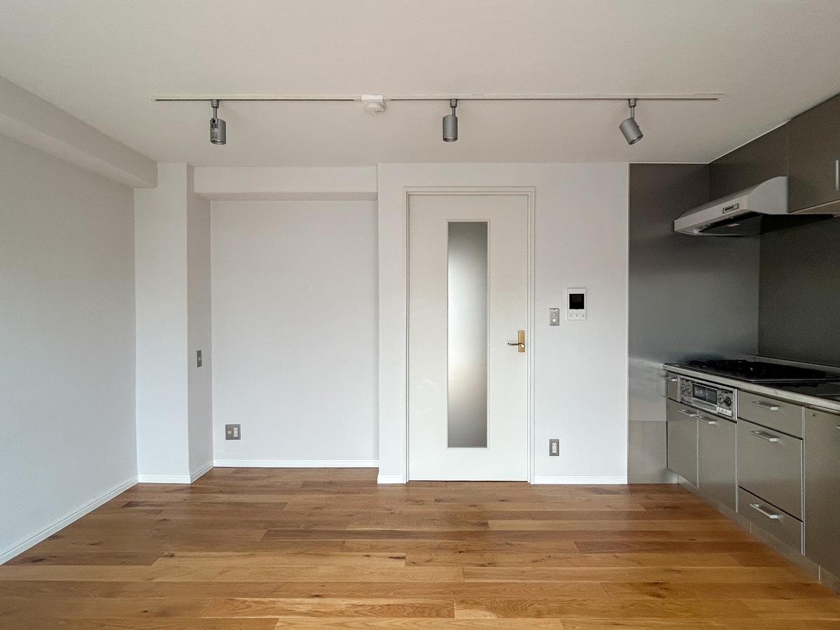 渋谷区神宮前の賃貸物件/リビング別角度から