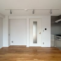 渋谷区神宮前の賃貸物件/リビング別角度から