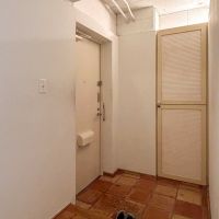 渋谷区上原の賃貸物件/ゆったりとした玄関