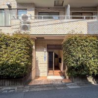 渋谷区上原の賃貸物件/エントランス