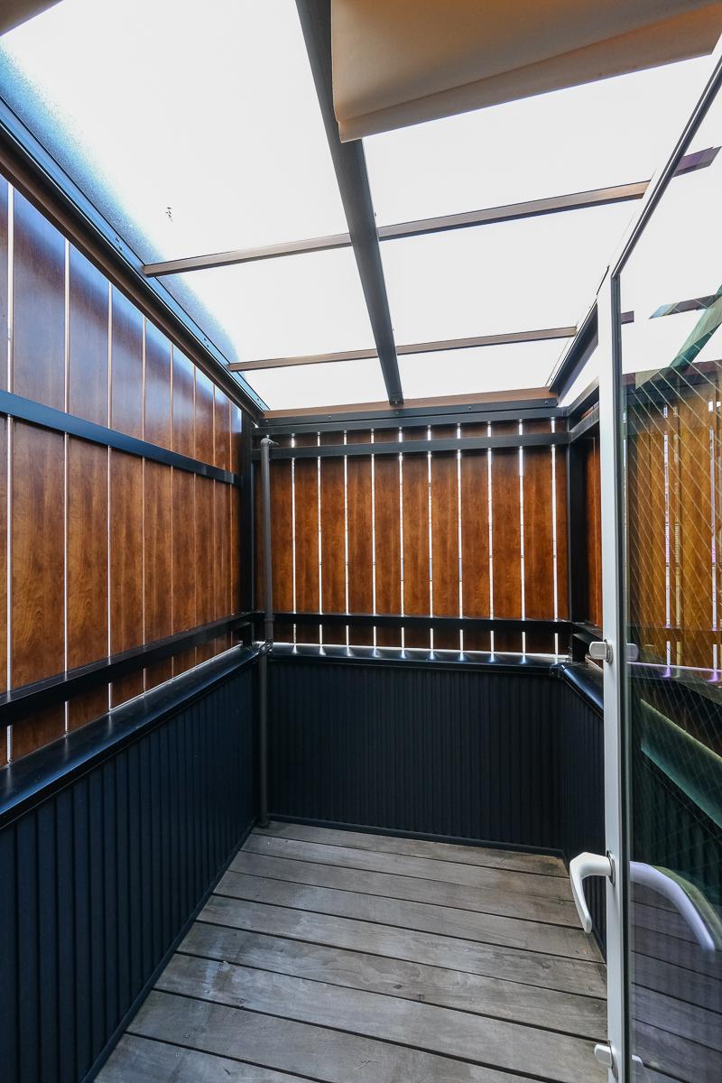 新宿区荒木町の売買物件/小上がりからはテラスに出られます