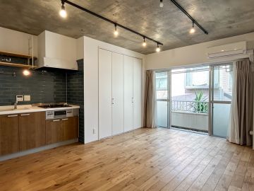 世田谷区太子堂の賃貸物件/オーセンティックなバランス感