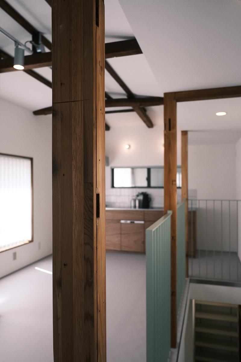 中野区南台の売買物件/建物の歴史を感じさせる柱