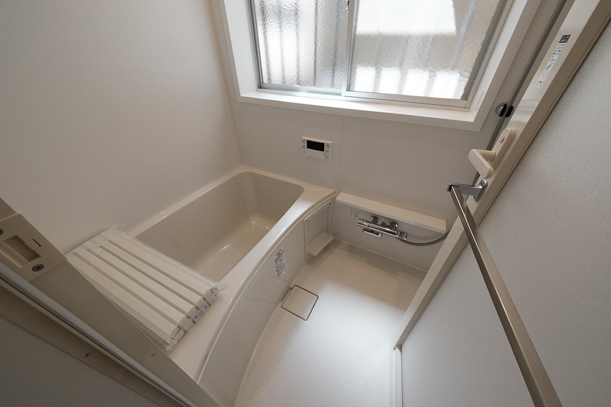 中野区南台の売買物件/浴室