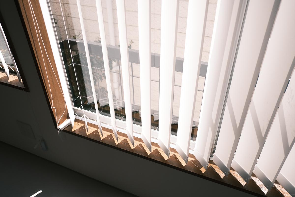 中野区南台の売買物件/南向きの窓からはしっかりと光が入る