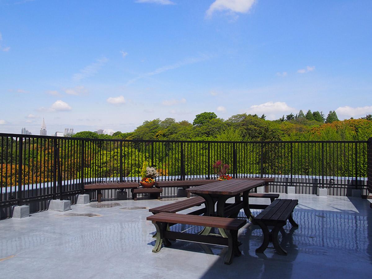 港区元赤坂の賃貸物件/ベンチで一休み