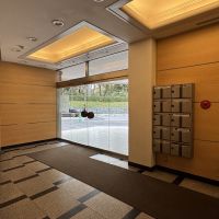 港区元赤坂の賃貸物件/エントランスも清潔感あり