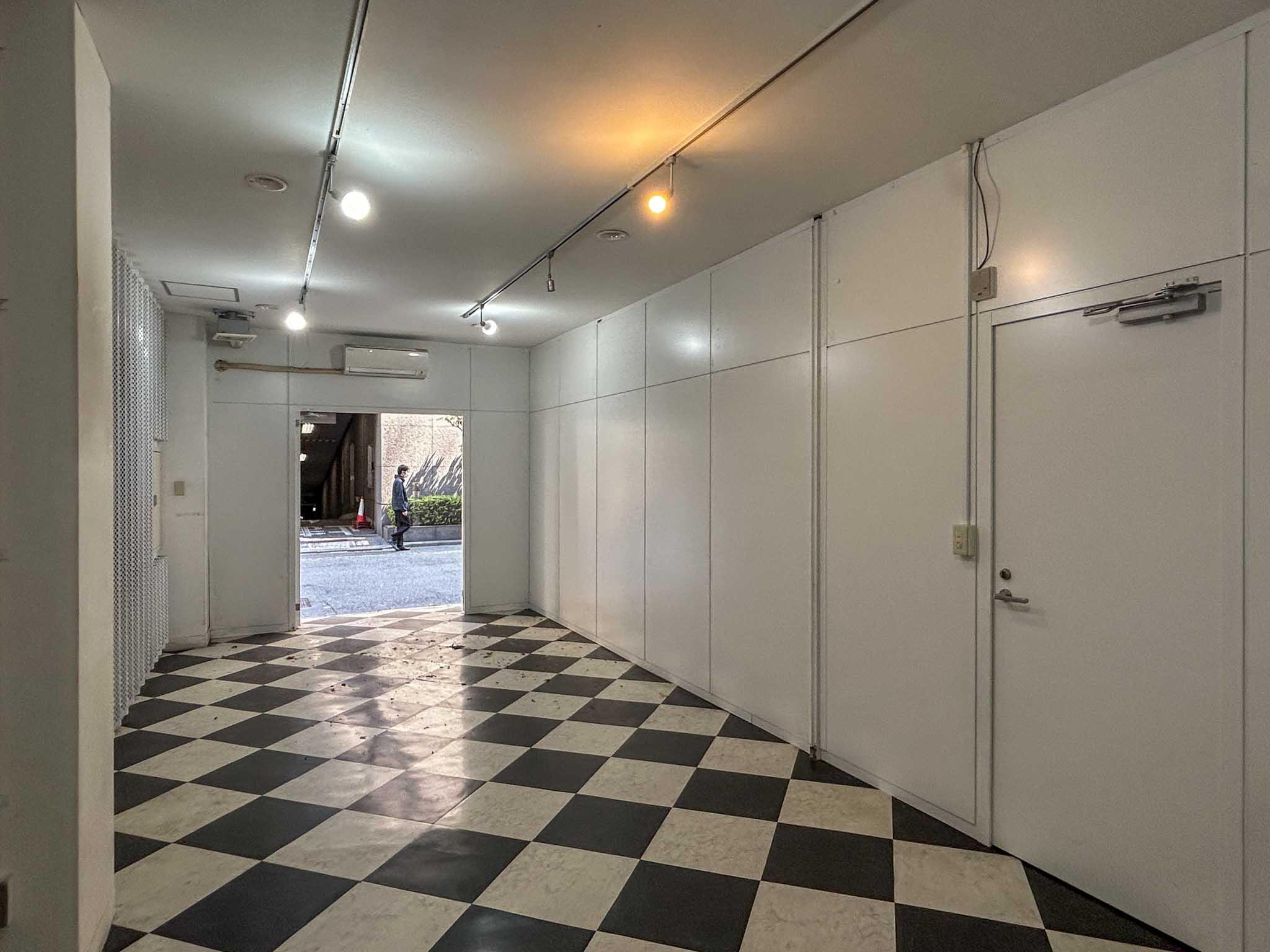 中央区日本橋小舟町の賃貸物件/動線をふたつに分けた1階。つなげてゆったり使うのもおすすめ