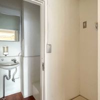 中央区日本橋小舟町の賃貸物件/4階：洗面台と洗濯機置き場