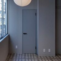 千代田区神田小川町の賃貸物件/ドアの先は収納部屋