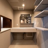 千代田区神田小川町の賃貸物件/洗面台はゆとりがあります