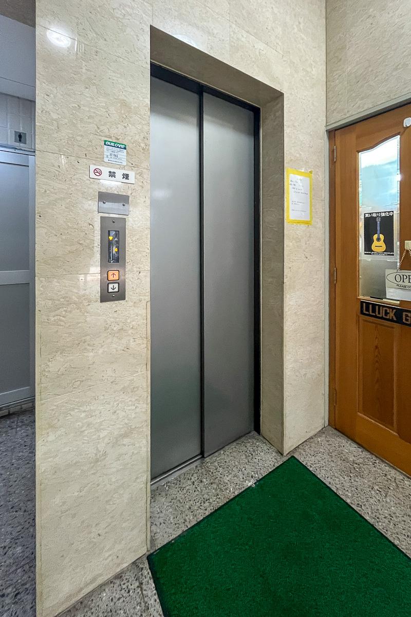 千代田区神田小川町の賃貸物件/エレベーター