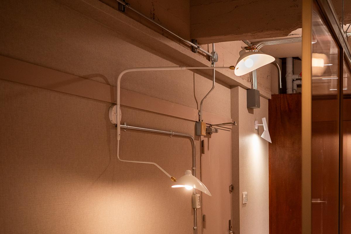 千代田区神田小川町の賃貸物件/照明も軽やかなデザイン