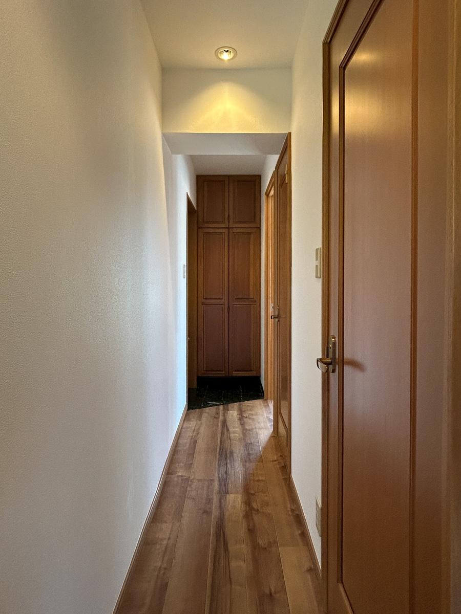 渋谷区代々木の賃貸物件/廊下