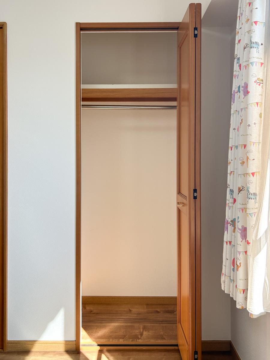 渋谷区代々木の賃貸物件/コンパクトなサイズの収納が各部屋についています