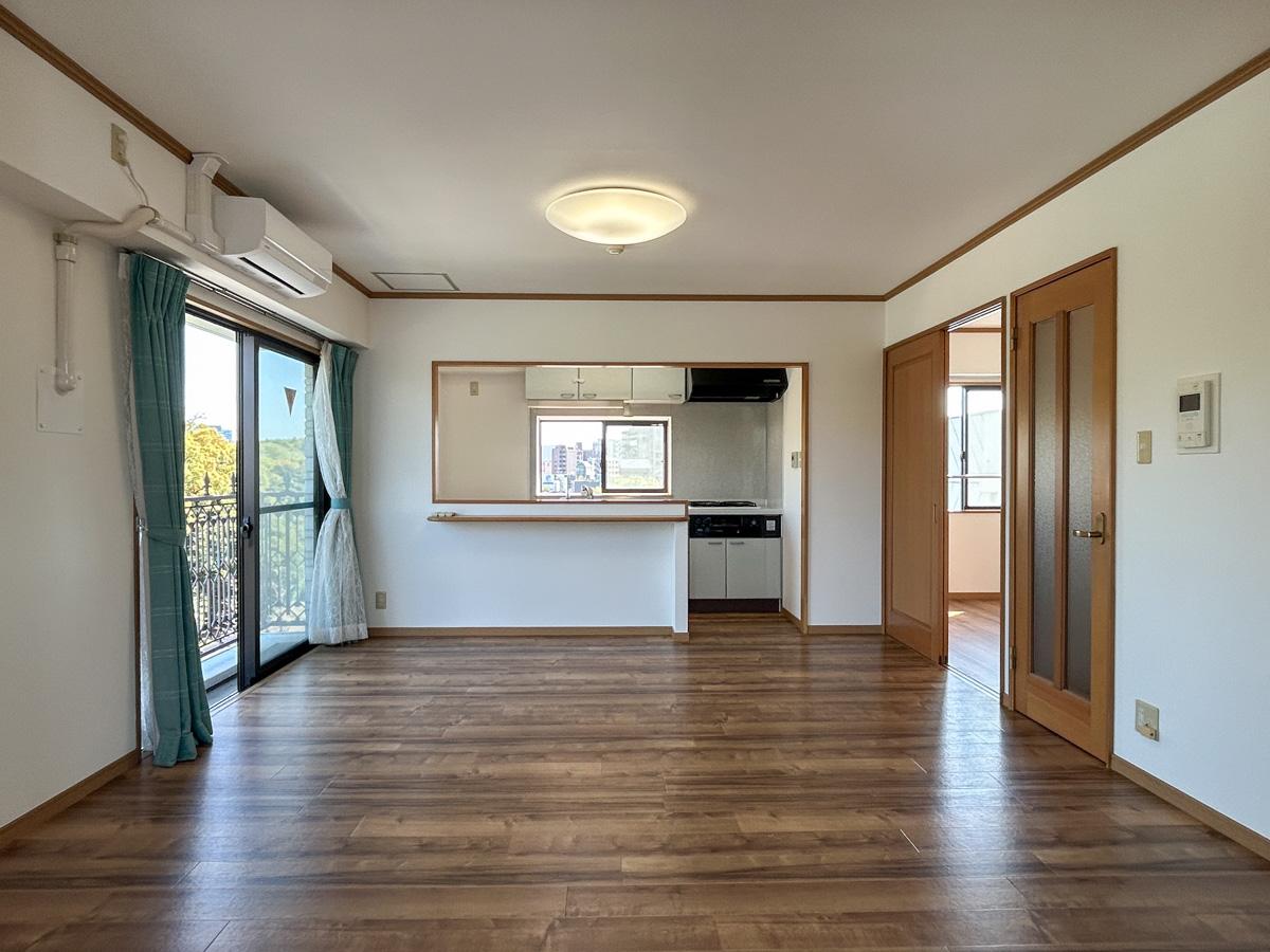 渋谷区代々木の賃貸物件/リビング別角度から