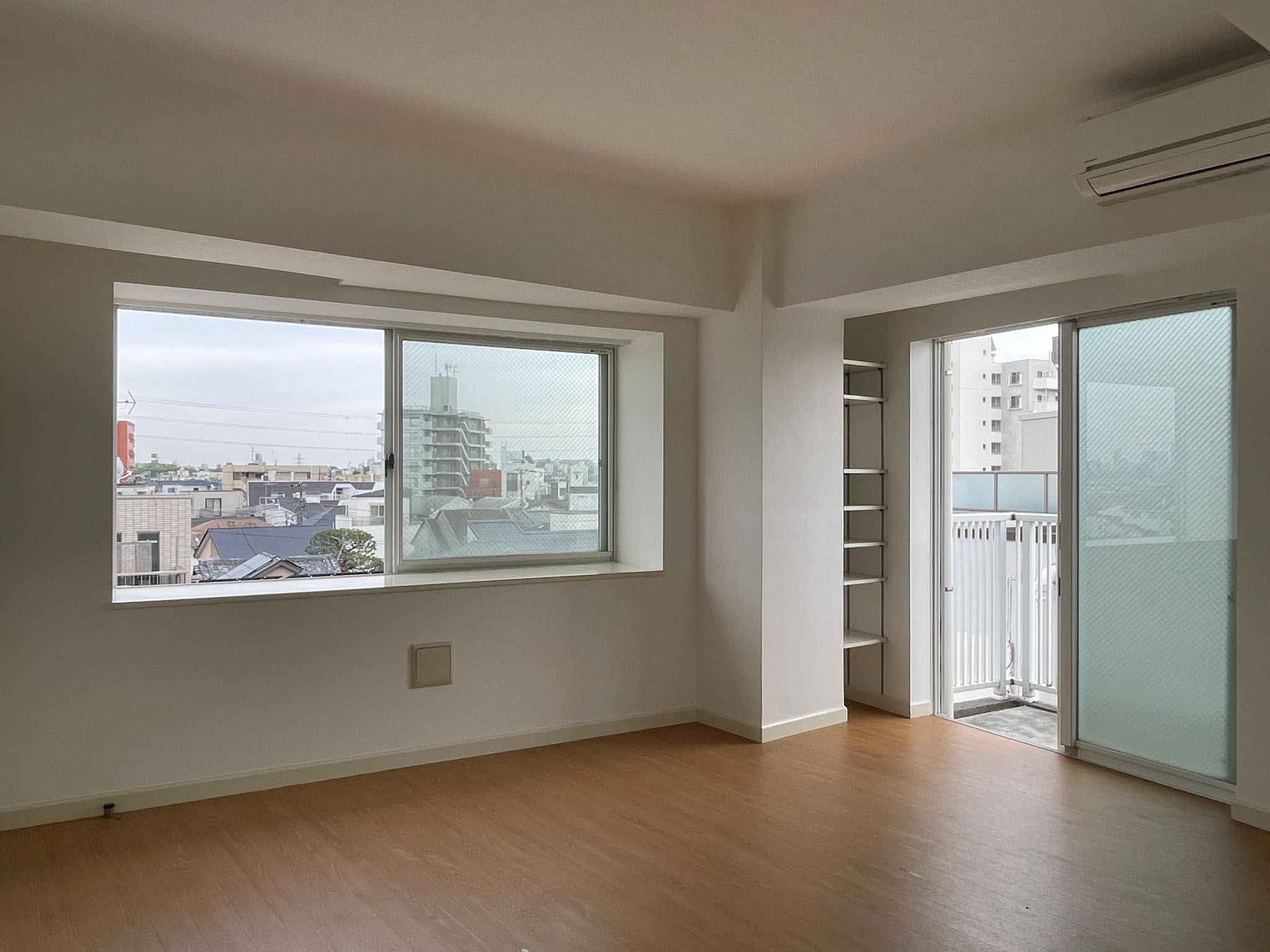 杉並区永福の賃貸物件/下階：窓が大きくて日当たりがいい