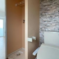 杉並区永福の賃貸物件/トイレの横に洗濯機置き場