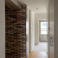 板橋区双葉町の売買物件/廊下から寝室へ