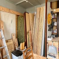 横浜市神奈川区三ツ沢上町の賃貸物件/DIYセンター：解体時に出た資材がストックしてあります