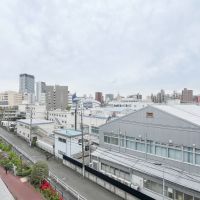 世田谷区池尻の賃貸物件/窓から顔を出してみればこの通り