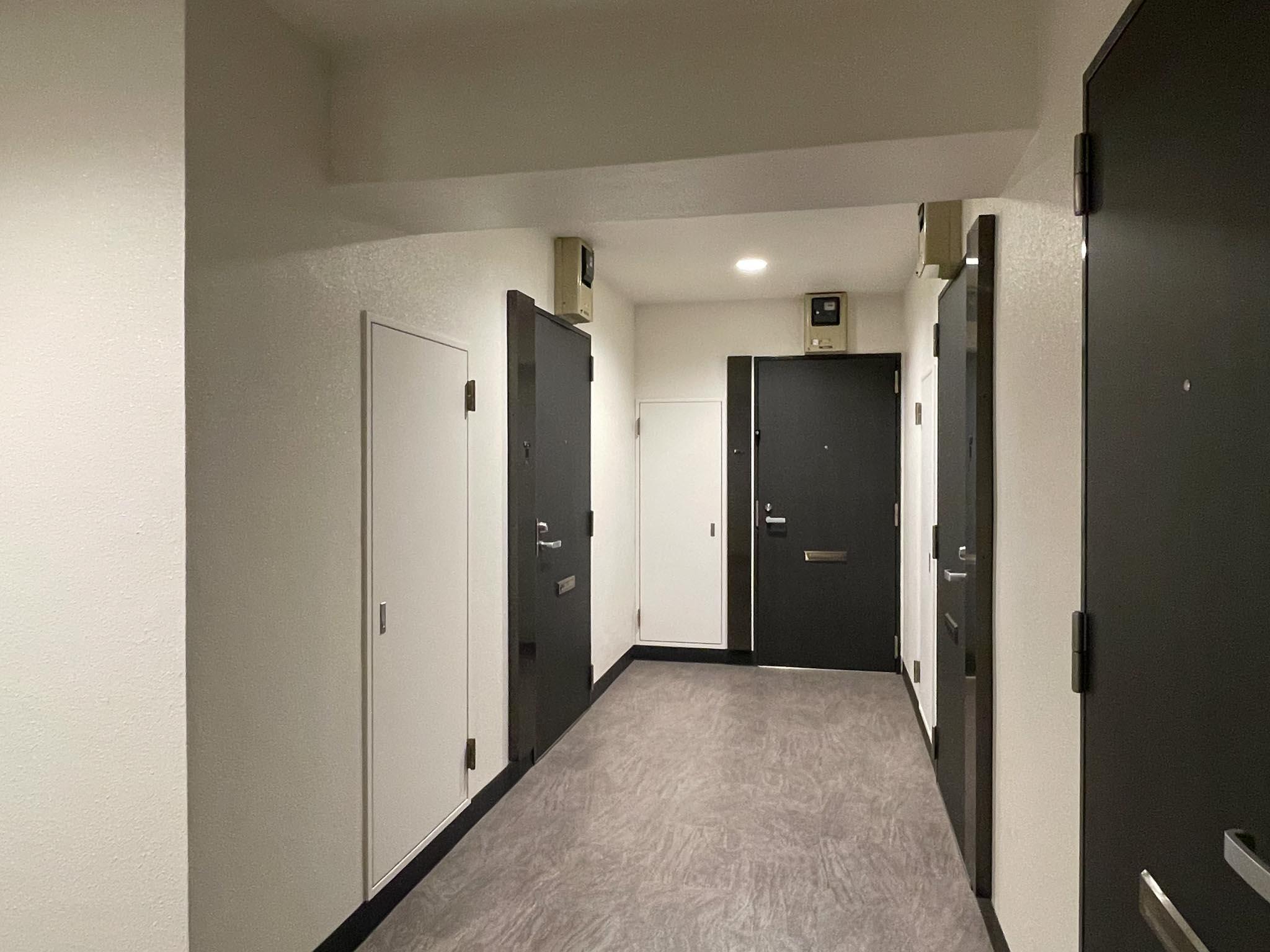 台東区浅草の賃貸物件/玄関外、共用部