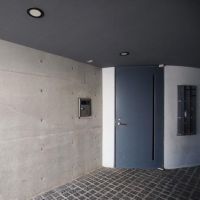 渋谷区東の賃貸物件/エントランスには、オートロック付き。ここに自転車が置ける