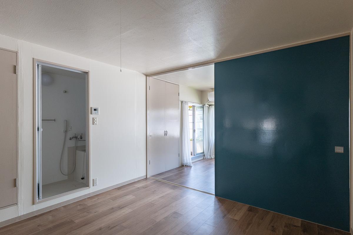 杉並区天沼の賃貸物件/玄関から見た室内