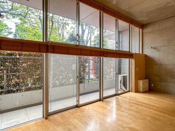 練馬区豊玉北の賃貸物件/光を迎える洞窟