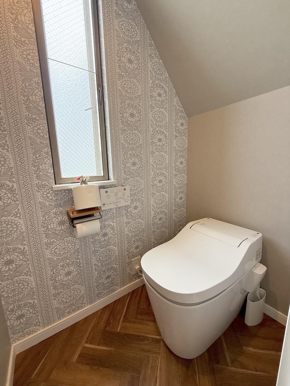 横浜市港南区大久保3丁目の売買物件/1階のトイレ、ウォシュレット付き