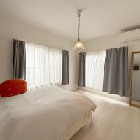 横浜市港南区大久保3丁目の売買物件/2階、8.5帖の洋室は二面採光で明るいです