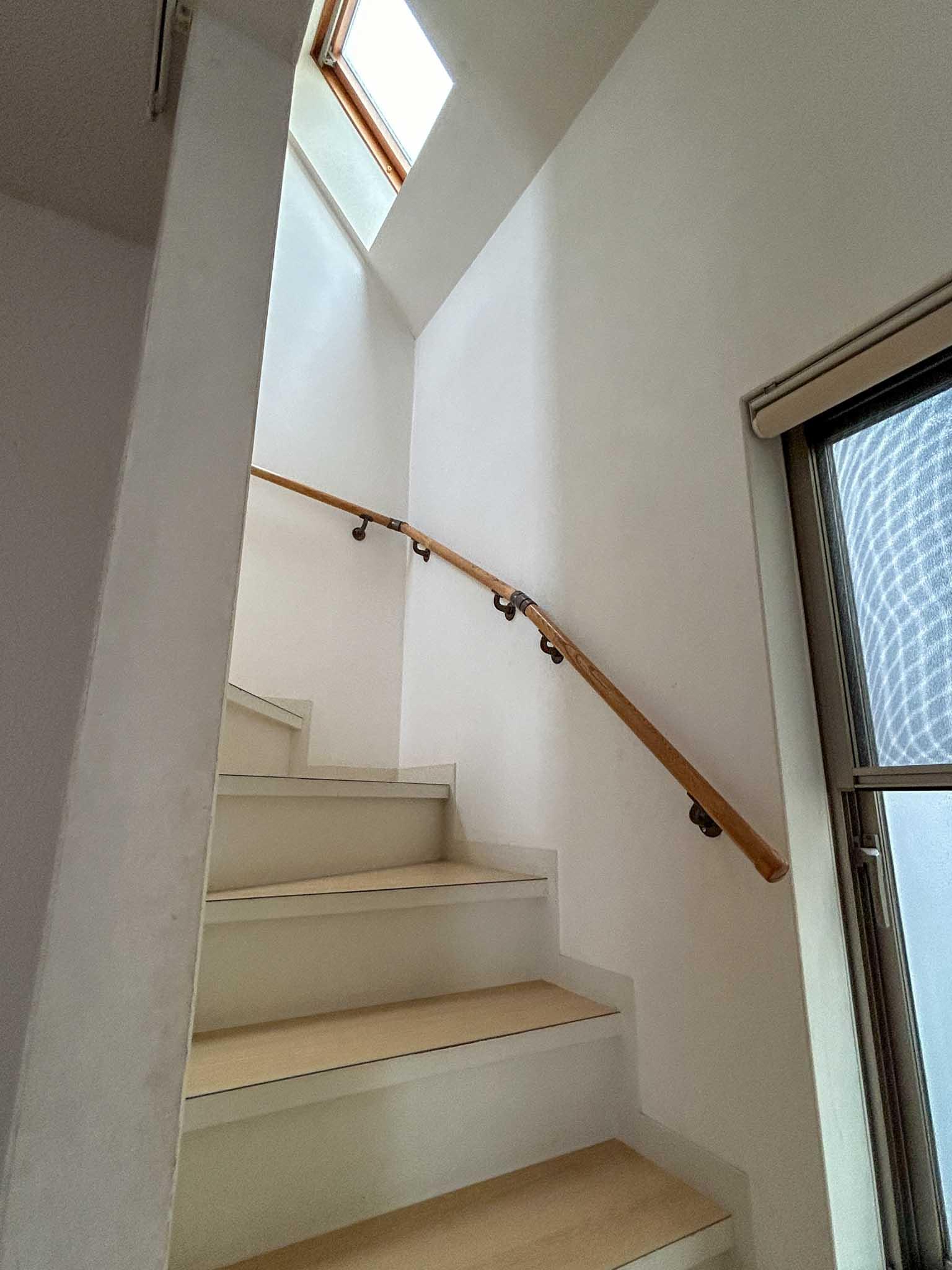 世田谷区用賀の賃貸物件/階段