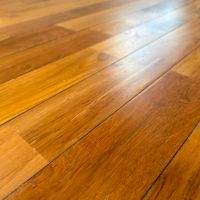 世田谷区用賀の賃貸物件/2階：無垢フローリングの質感