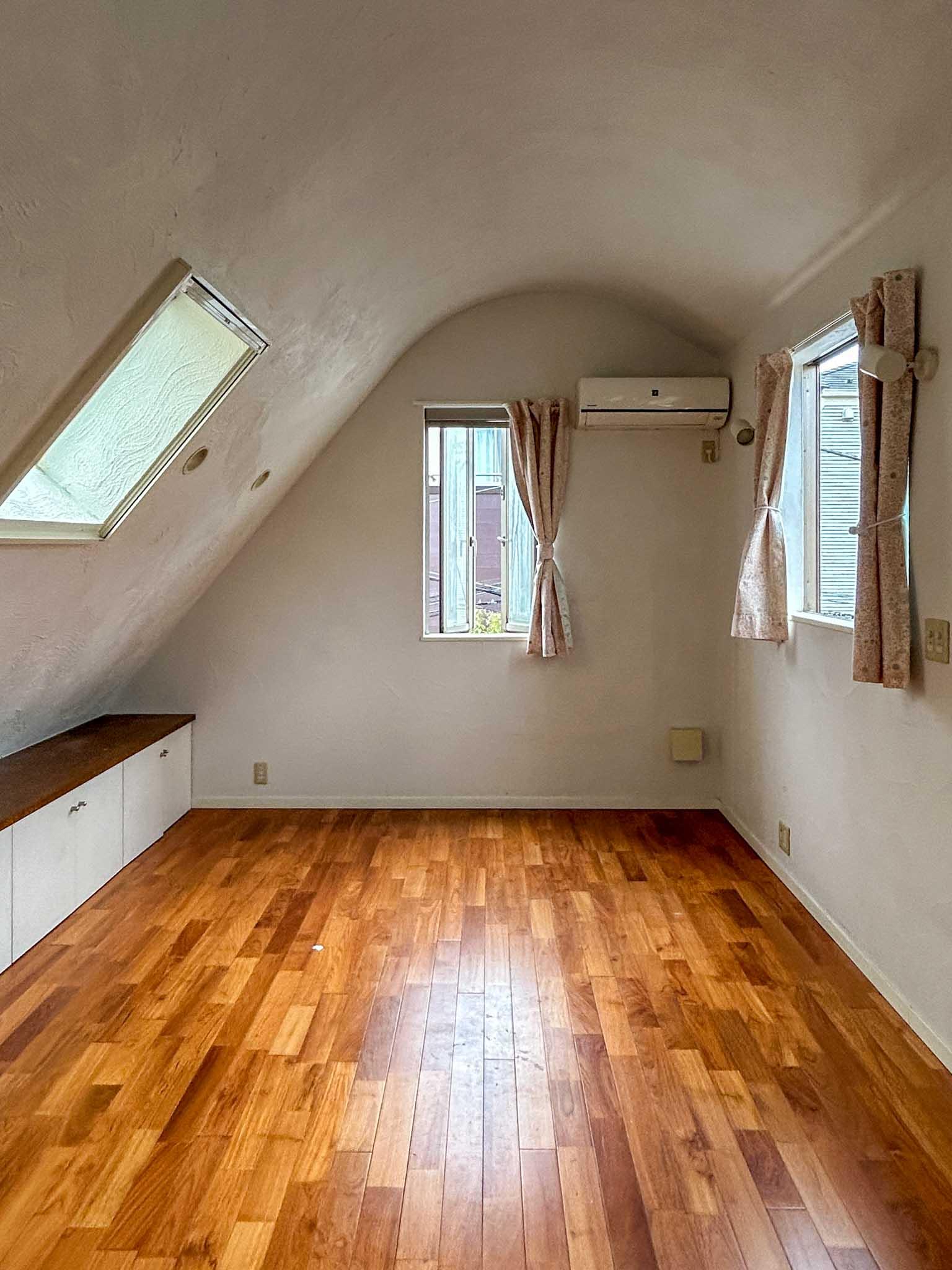 世田谷区用賀の賃貸物件/3階：約10帖の洋室