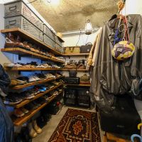 世田谷区玉堤の売買物件/アルミフェンスの中は大容量の収納スペース